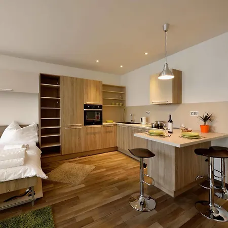 Ambiente Serviced - Dunajska Apartmán