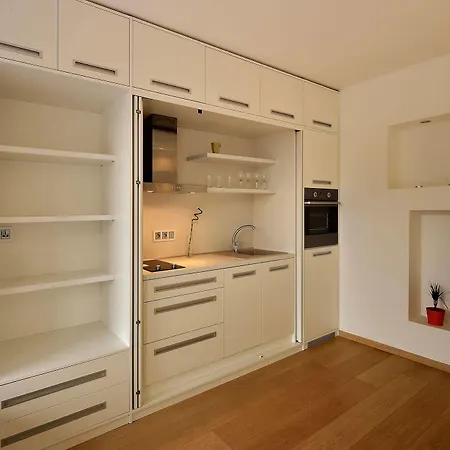 Ambiente Serviced - Dunajska Apartmán *